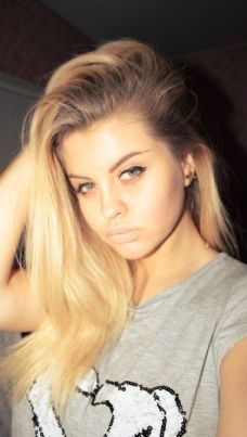 Яна проститутка интим салон Санкт-Петербурга у метро Петроградская взрослые проститутки салон